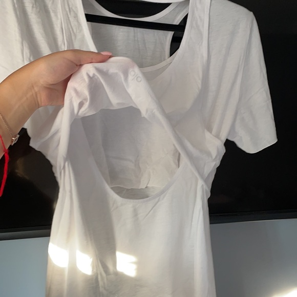 Alo Tee - Picture 4 of 4